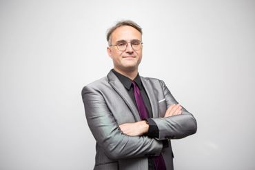 Raoul Kubitschek Profile RAK 01