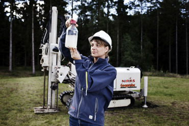 Maria Heisterberg Hansen Mhn Holding Sample