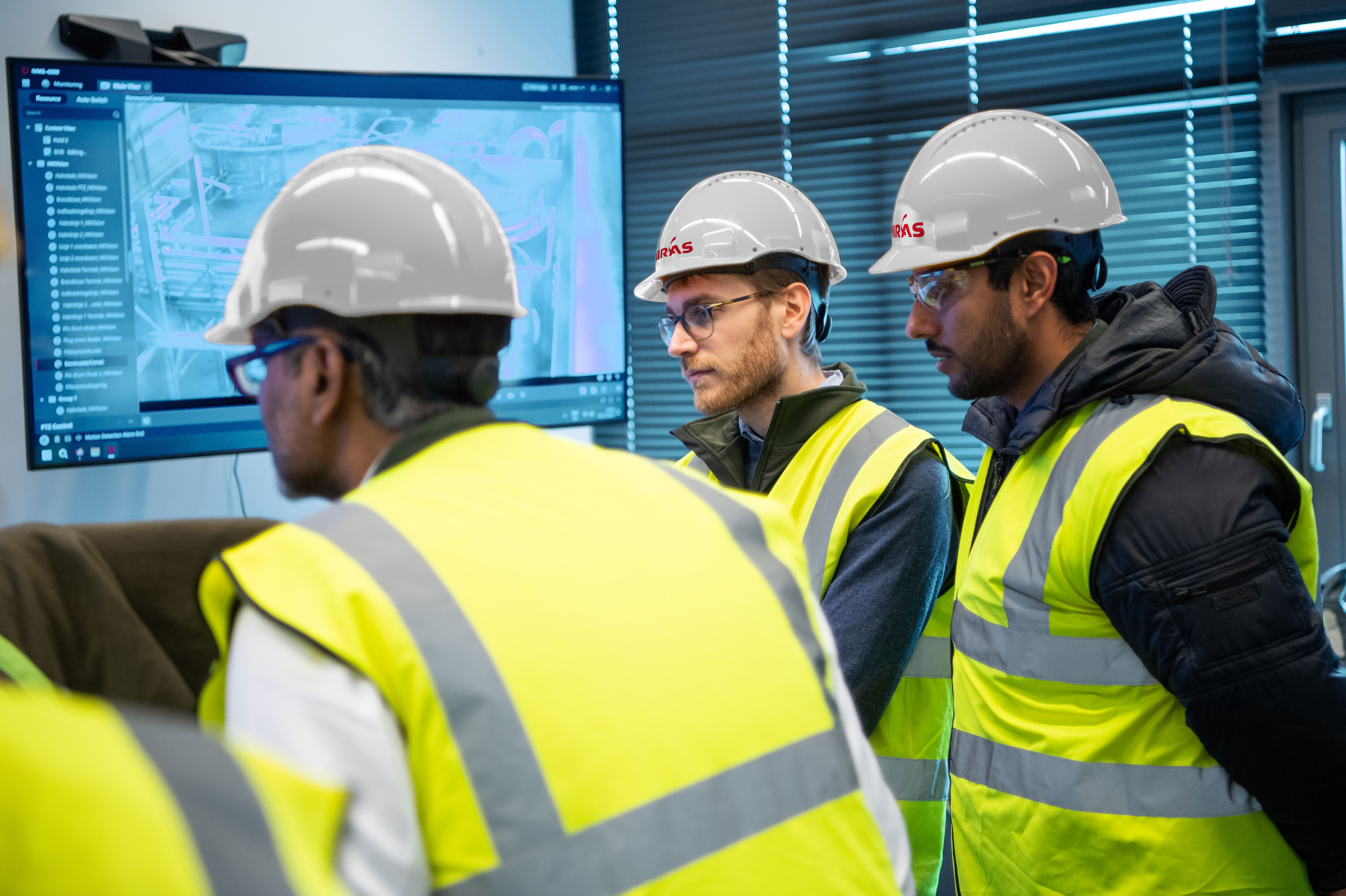 Meliora Fotoshoot With NIRAS Green Fuels Department Autumn 2024 NS 13220